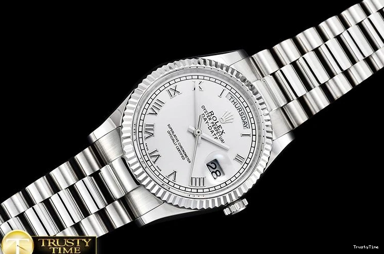 0414 Durable RDD0215B – DayDate 36mm 684